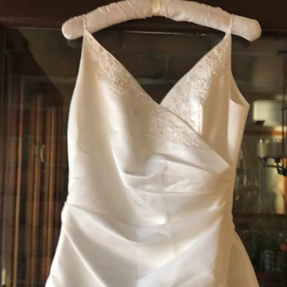 Eden Brides Elegantly Beaded Wedding Gown, 12 - Picture 7 of 13